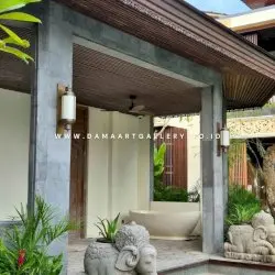 Lampu Pilar Kuningan Klasik